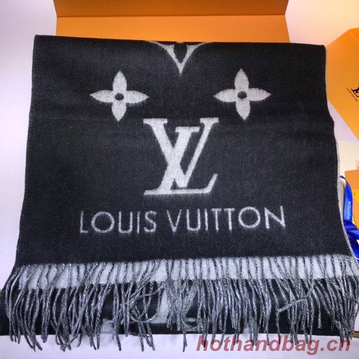 Louis Vuitton Scarf LV00038